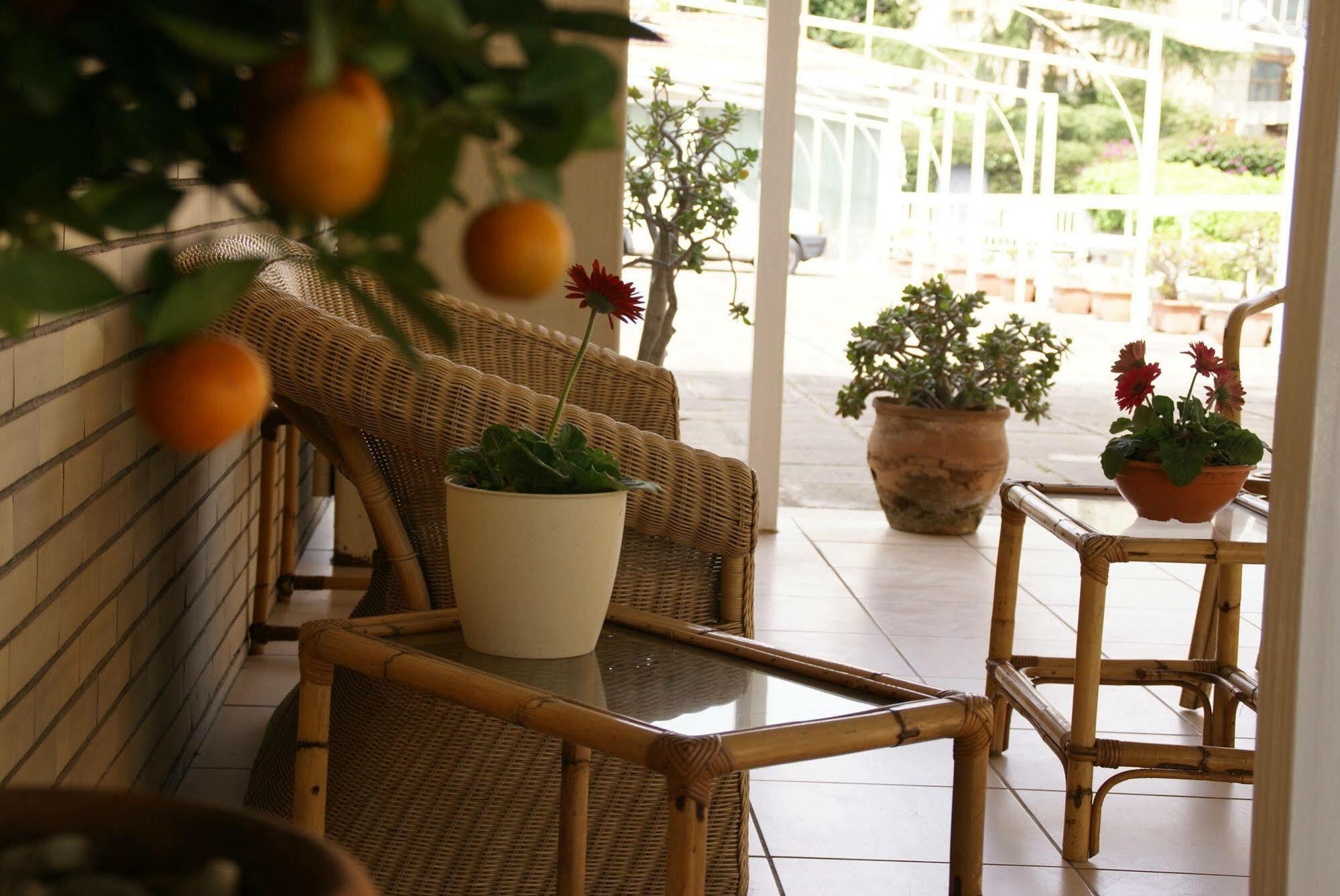 Hotel Rasula Alta กราวินา ดิ กาตาเนีย ภายนอก รูปภาพ